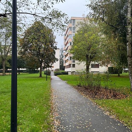 Appartement Periurbain De Paris Et Versailles Les Clayes-Sous-Bois Bagian luar foto