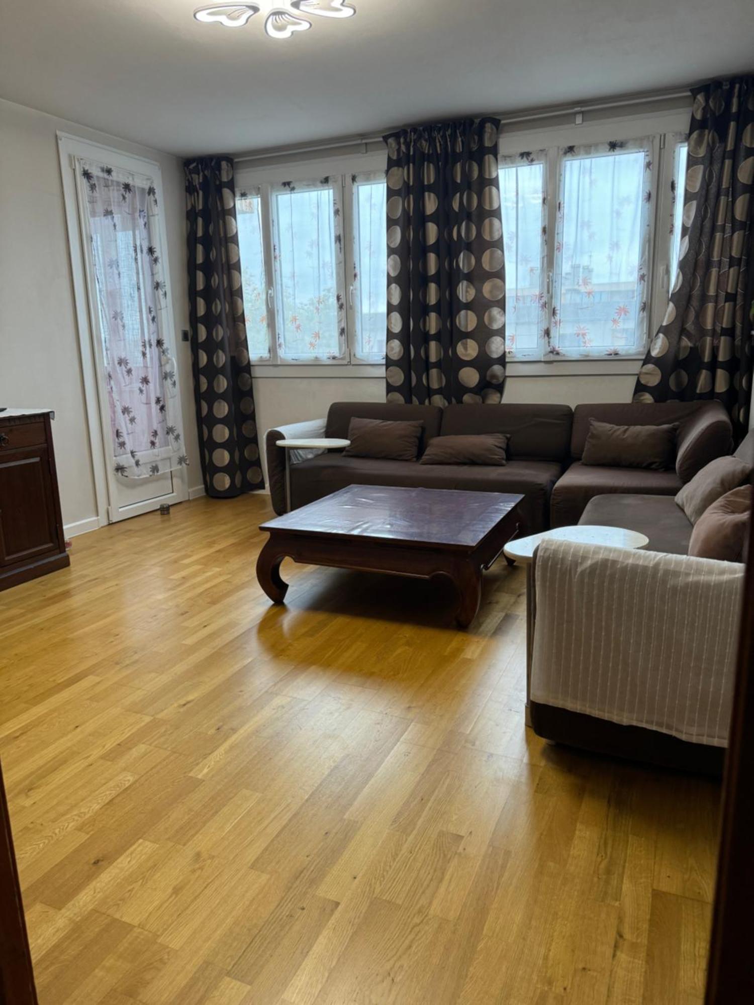 Appartement Periurbain De Paris Et Versailles Les Clayes-Sous-Bois Bagian luar foto