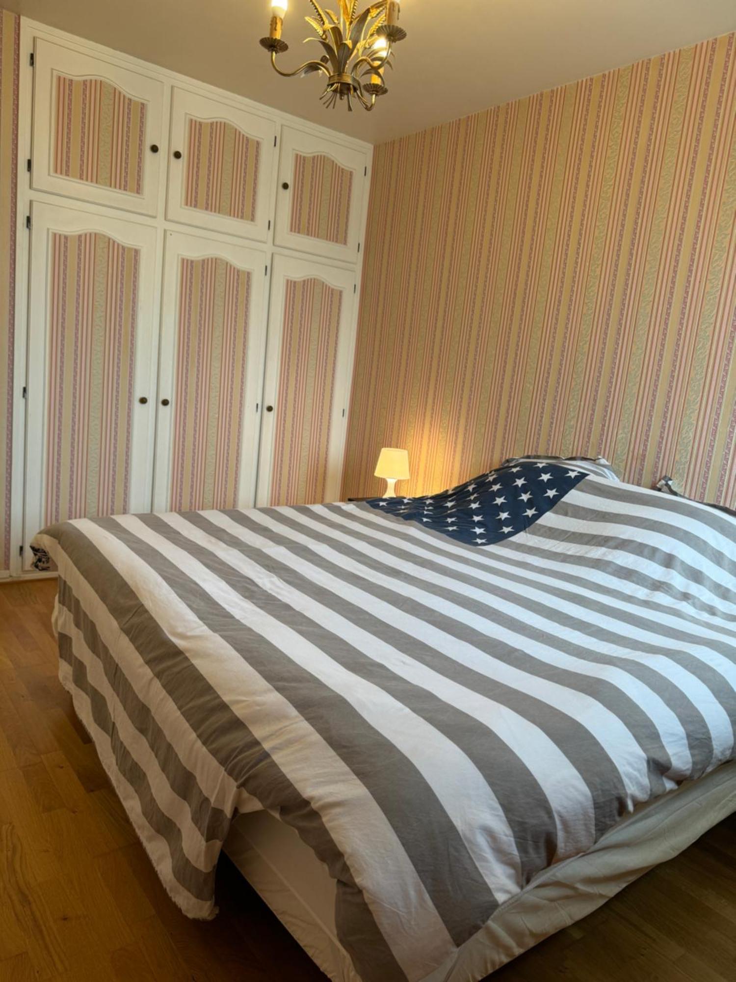 Appartement Periurbain De Paris Et Versailles Les Clayes-Sous-Bois Bagian luar foto